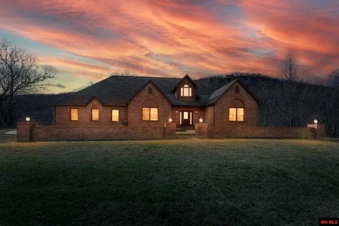 1530 COUNTY ROAD 636, MOUNTAIN HOME, AR 72653, photo 1 of 50