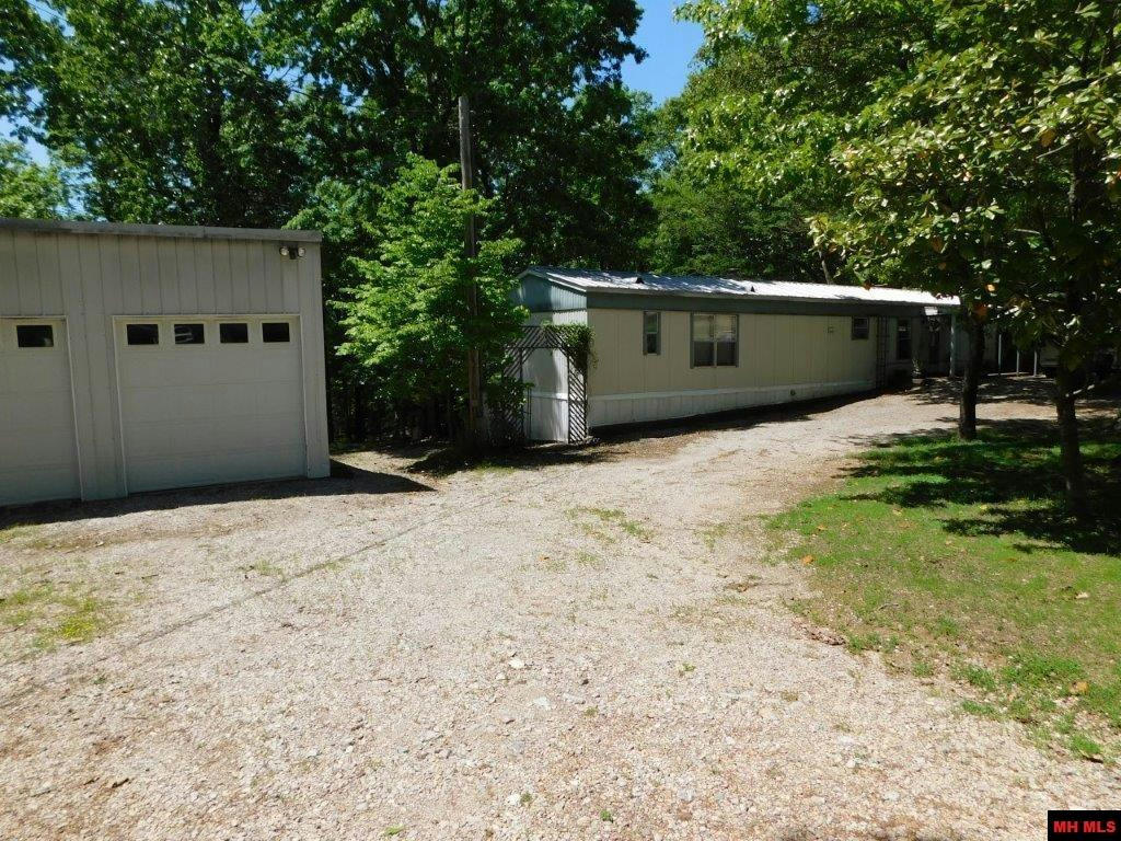1270 CRANFIELD RD, MOUNTAIN HOME, AR 72653, photo 1 of 50
